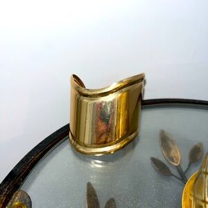 Gold wave cuff bracelet